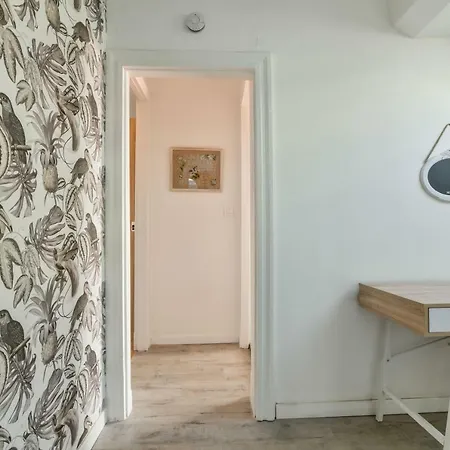 Maison De Ville Tout A Pied Ferienhaus *