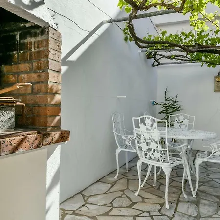 Maison De Ville Tout A Pied Ferienhaus